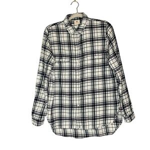 Sundry navy white plaid flannel button down.‎ Size 2 (8-10) M
